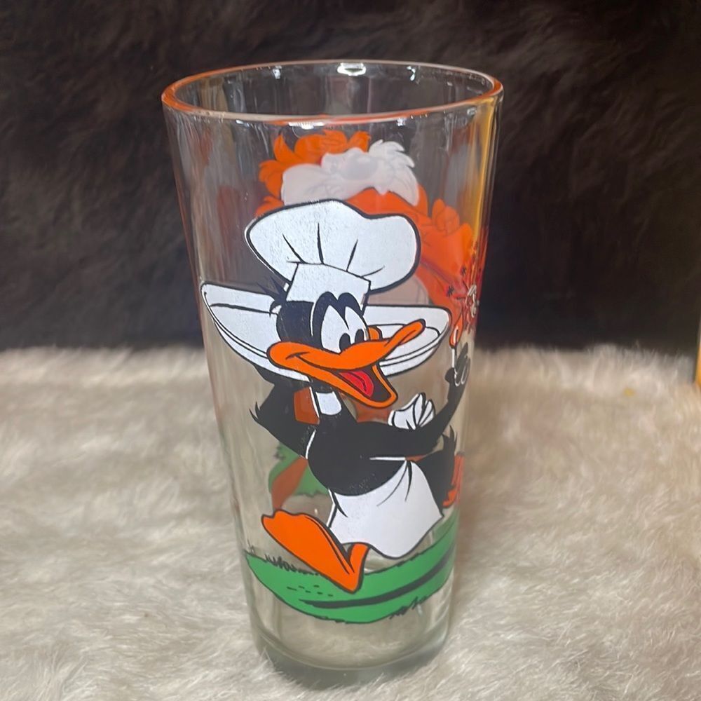 Pepsi Looney Tunes vintage glass (3600)